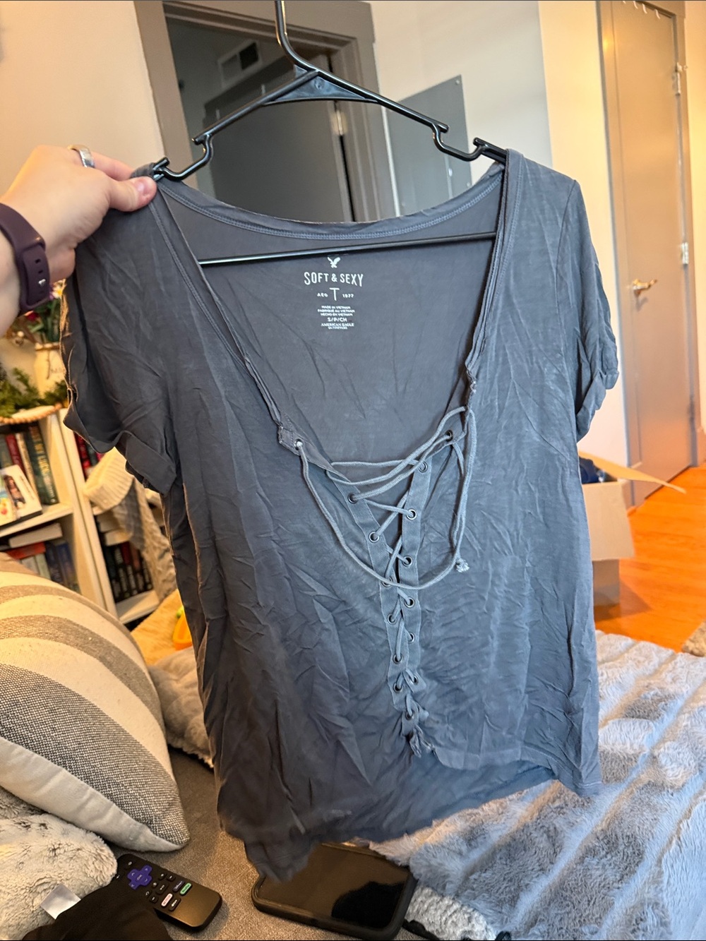 American Eagle Outfitters Short-Sleeve Lace-Up V-Neck Top — Charcoal Gray